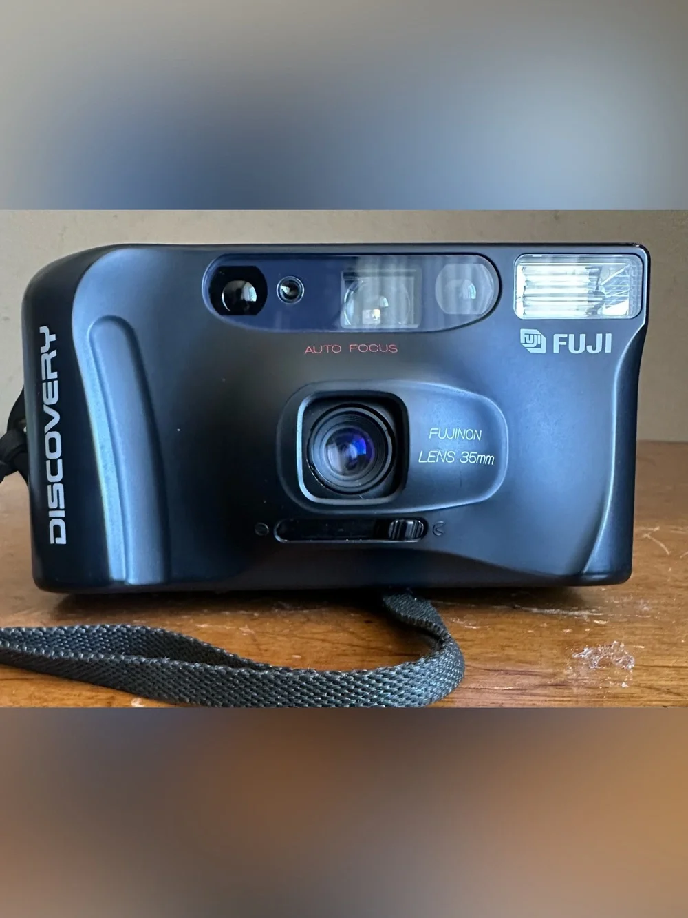 Fuji Discovery 80 Date 35mm Film Compact Drop-In Camera w/ Fujinon 35mm Lens